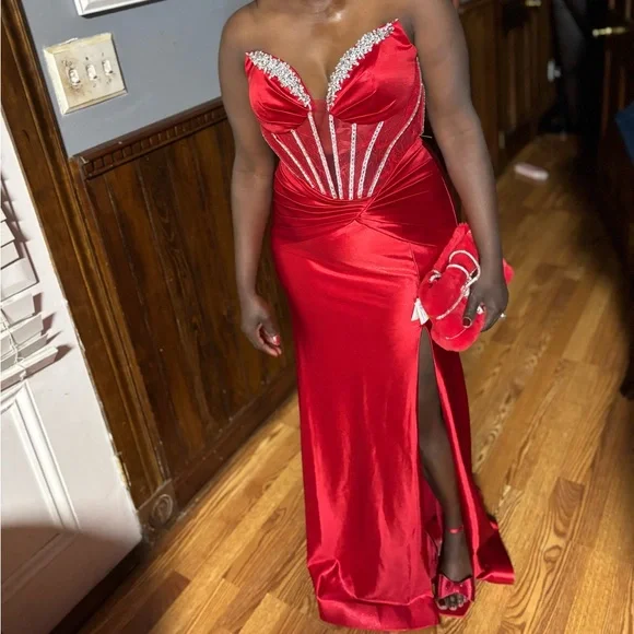 Elegant Red Strapless Prom Dress - Picture 2 of 4